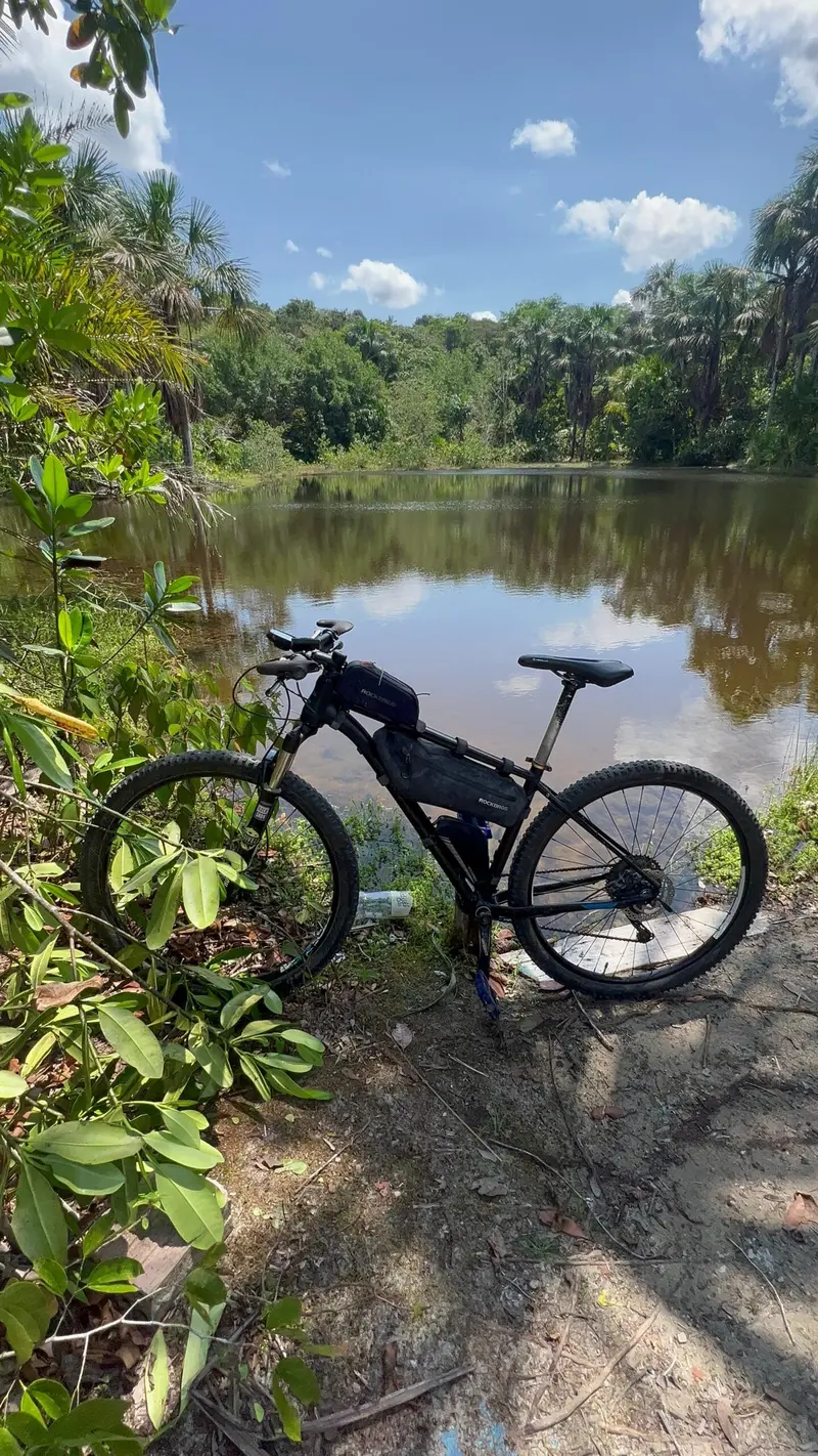 Ciclistas da Pedivela Amazônia em um dos roteiros