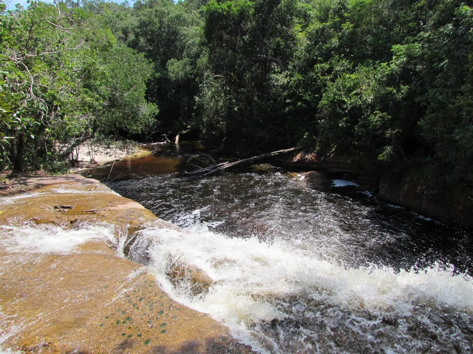 Cachoeira do Mutum, em Presidente Figueiredo