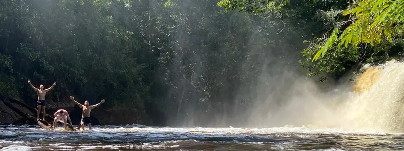 Ciclistas da Pedivela Amazônia em um dos roteiros