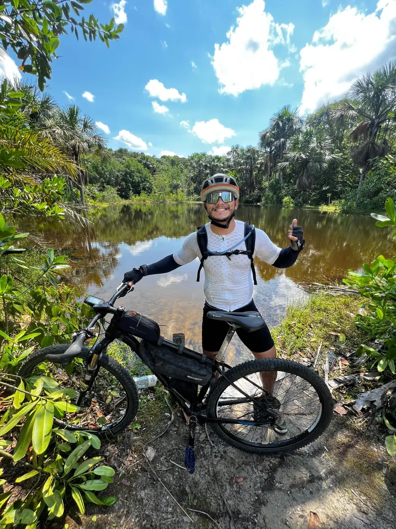 Ciclistas da Pedivela Amazônia em um dos roteiros