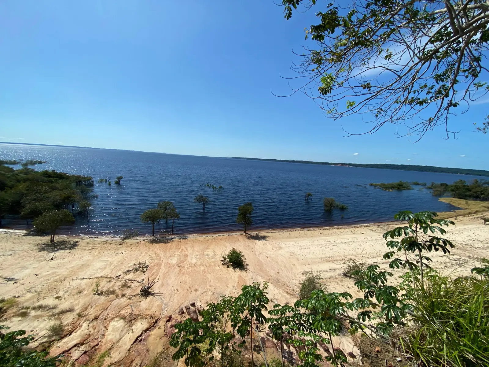 Praia do Tupé no Rio Negro